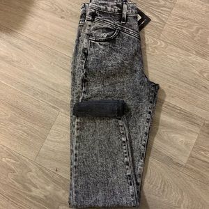 Fashion Nova Not Who You Think Mom Jeans